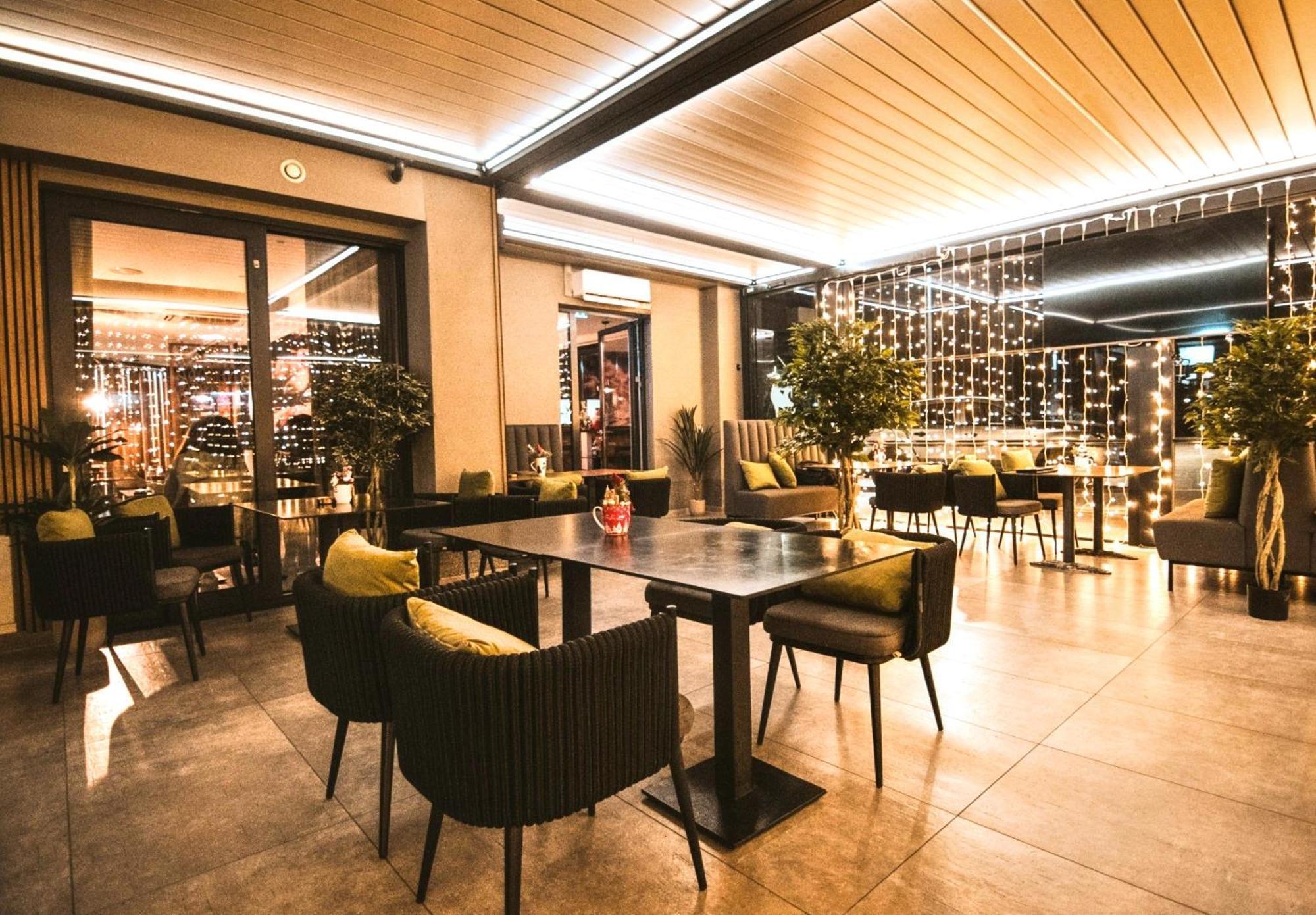 Hotel Alkar Sinj Exterior foto