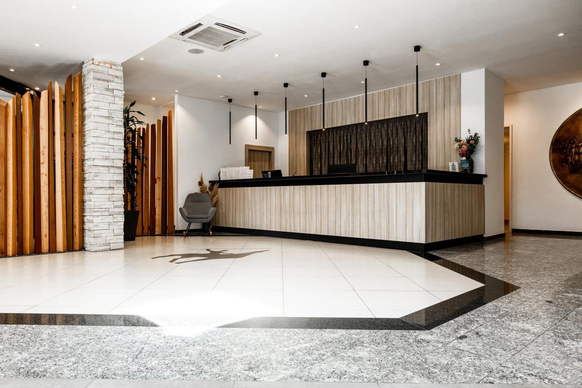 Hotel Alkar Sinj Exterior foto